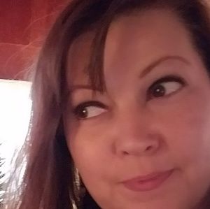 Meet your Posher, Holly